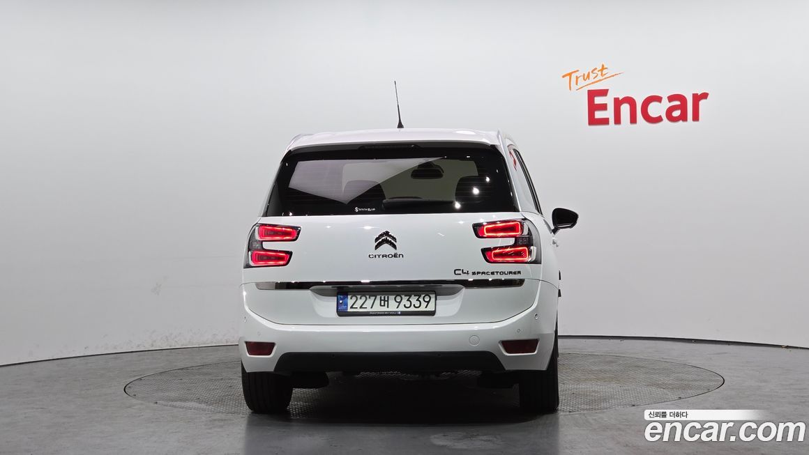 Citroen-DS C4 SpaceTourer 2021