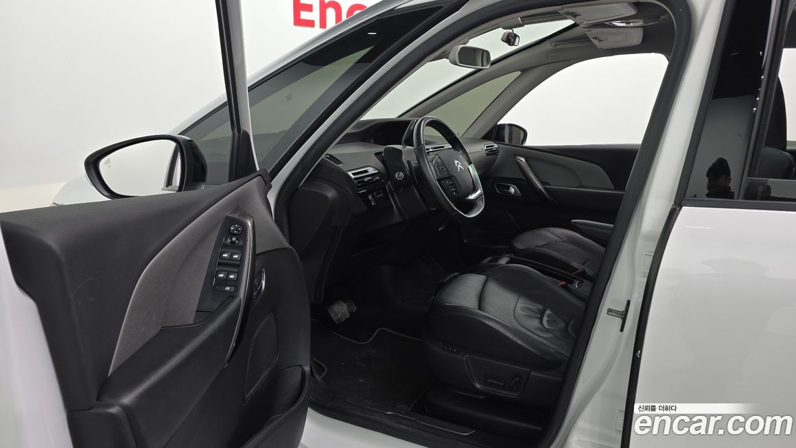 Citroen-DS C4 SpaceTourer 2021