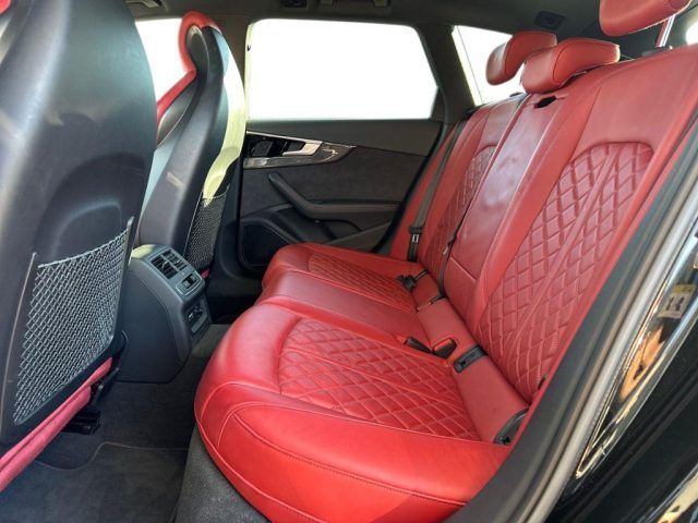 Audi A4 2023