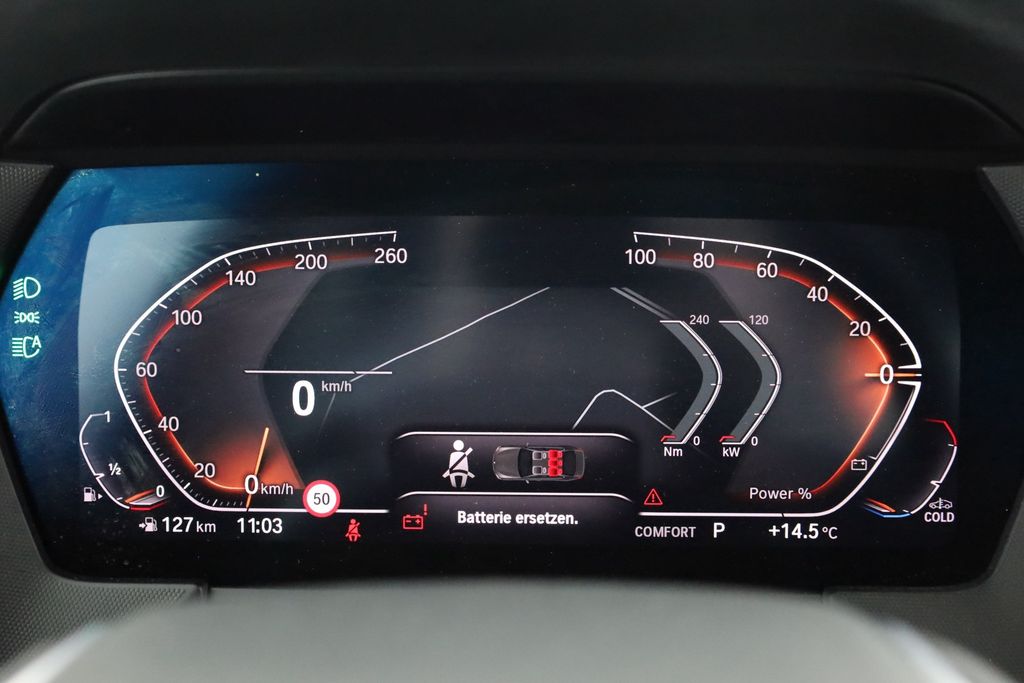 BMW 218 2024