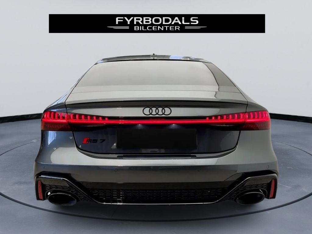 Audi RS7 2024