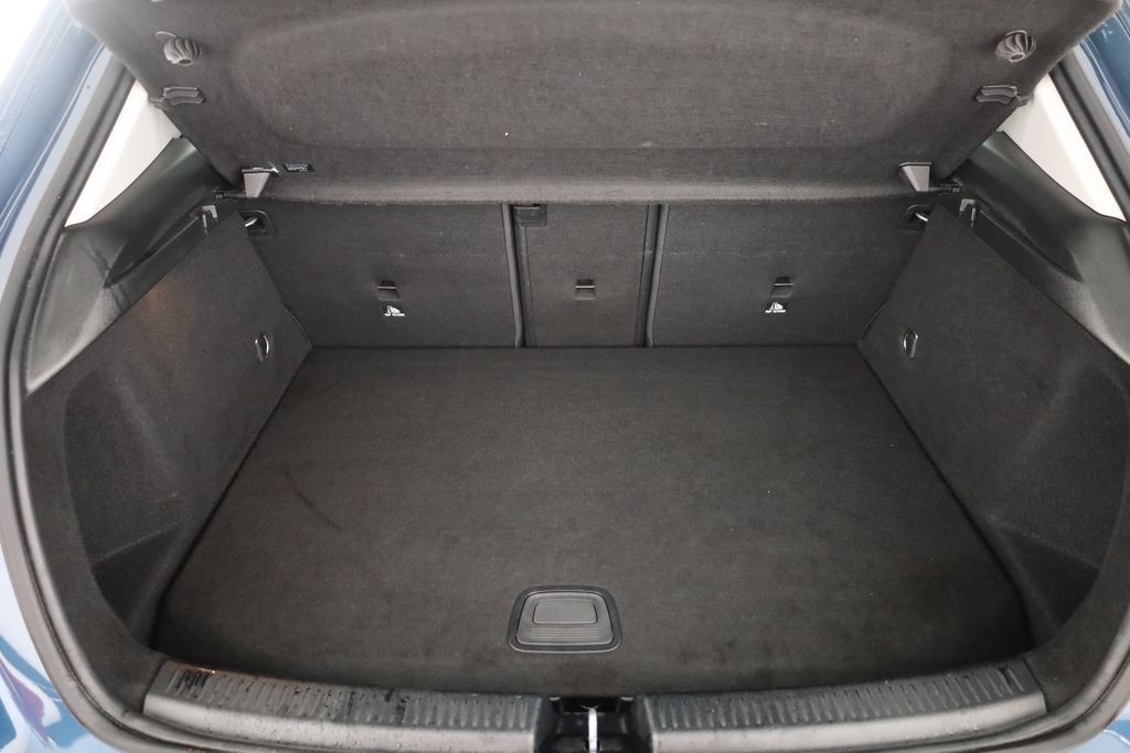 Mercedes-Benz A 250 2021