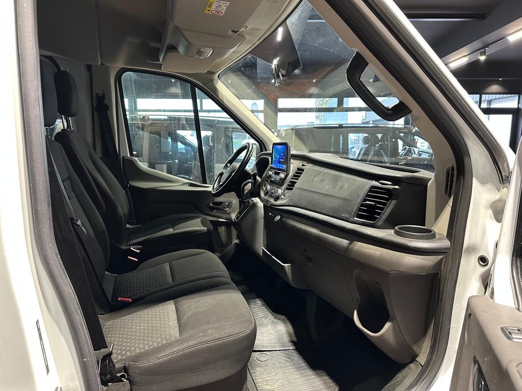Ford Transit 2021