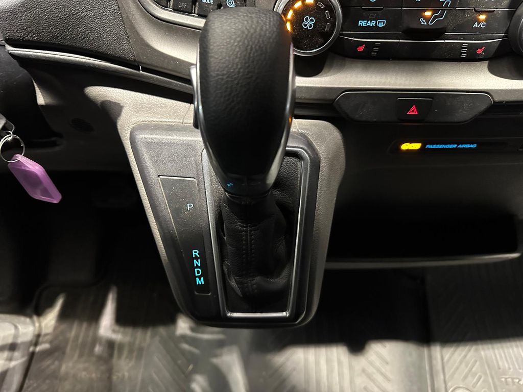 Ford Transit 2021