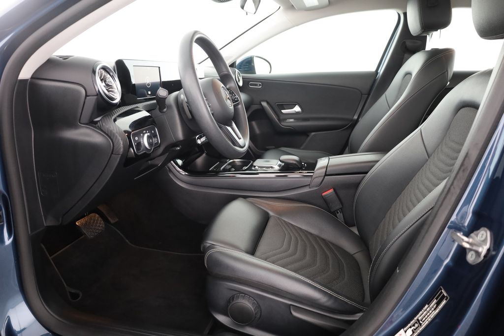 Mercedes-Benz A 250 2021