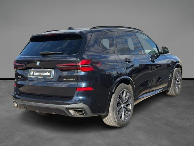 BMW X5 2023