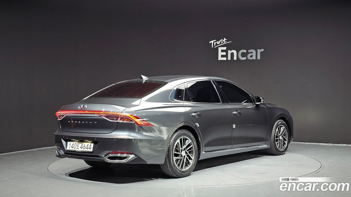 Hyundai Grandeur 2020