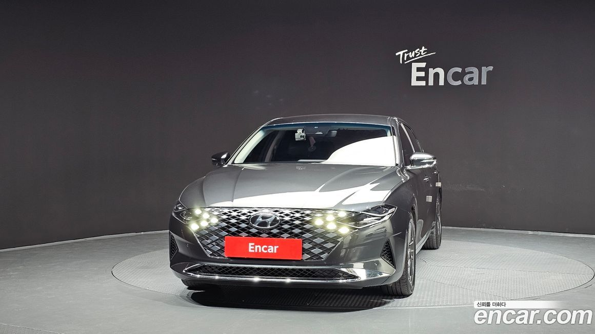 Hyundai Grandeur 2020