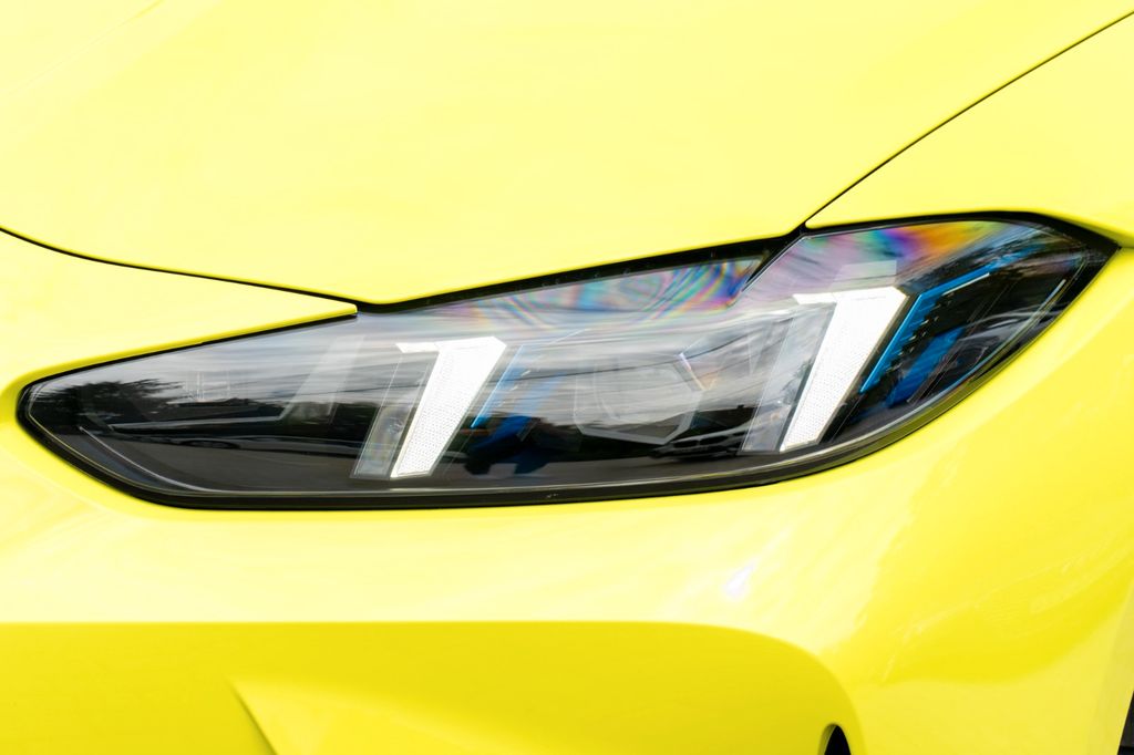 BMW M4 2025