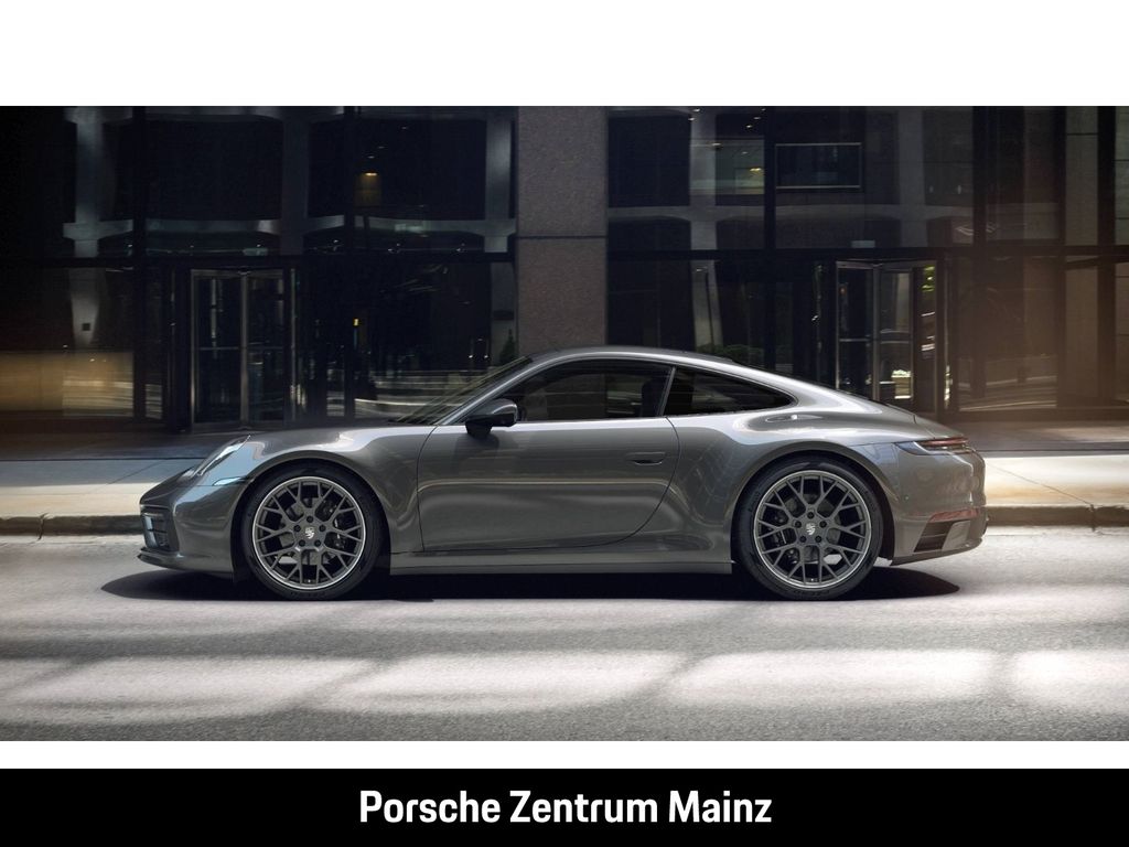 Porsche 992 2024