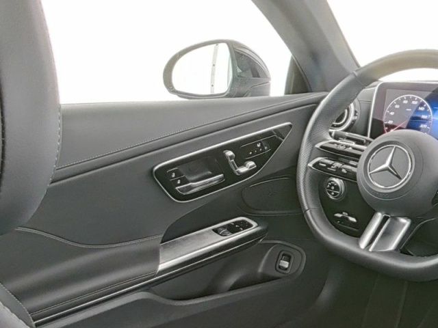 Mercedes-Benz CLE 220 2025