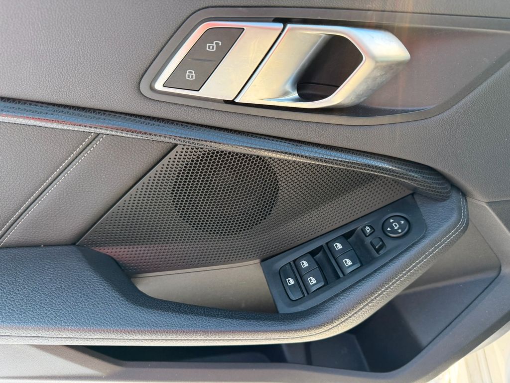 BMW 116 2023