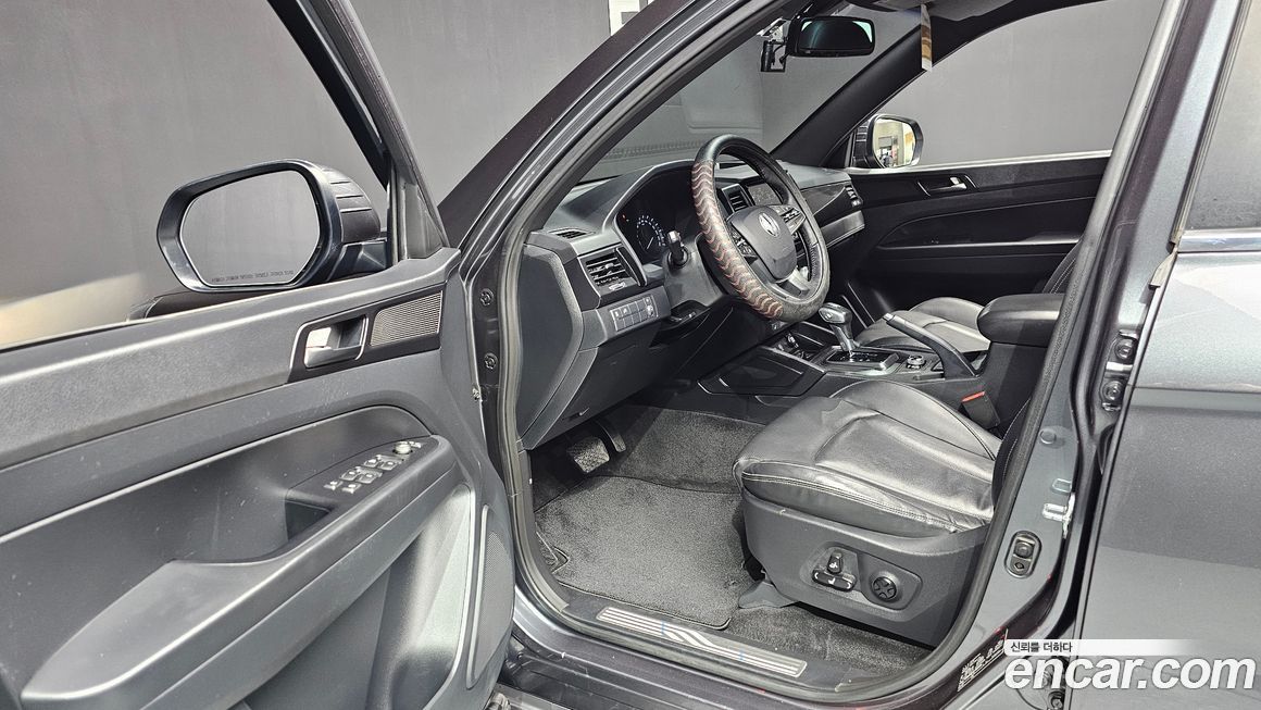 KG_Mobility_Ssangyong Rexton 2020