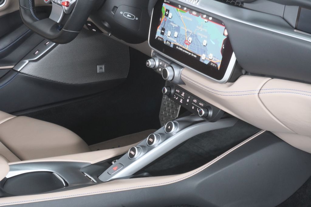 Ferrari Portofino 2018