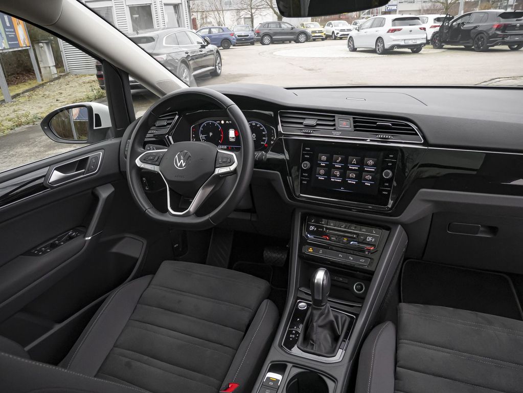 Volkswagen Touran 2023