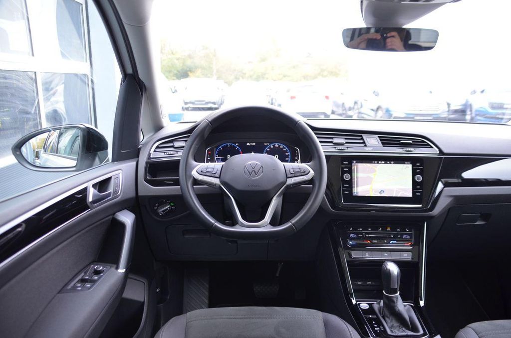 Volkswagen Touran 2023
