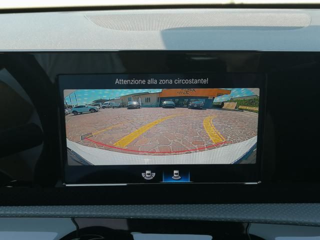 Mercedes-Benz A 180 2021