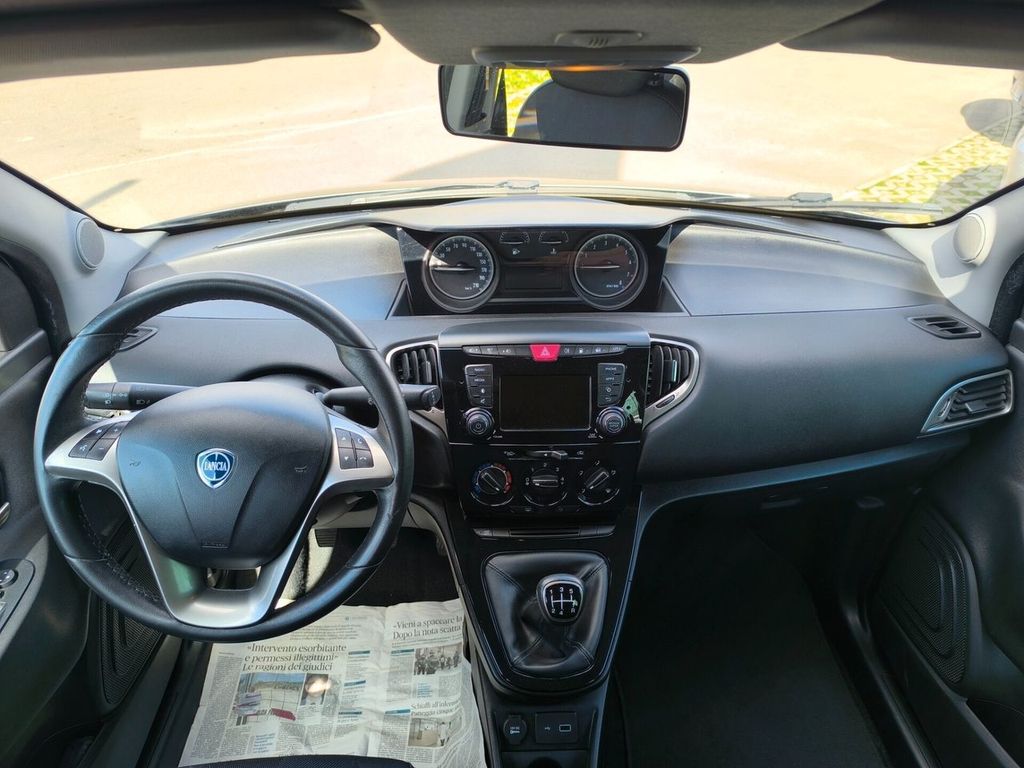 Lancia Ypsilon 2019