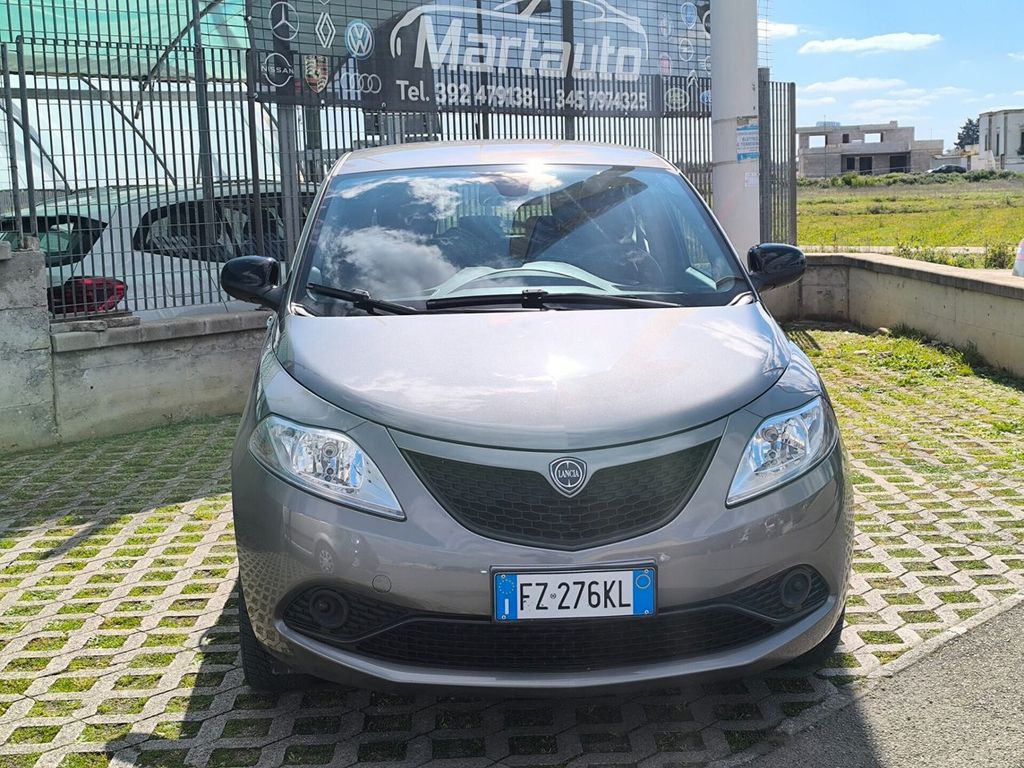 Lancia Ypsilon 2019