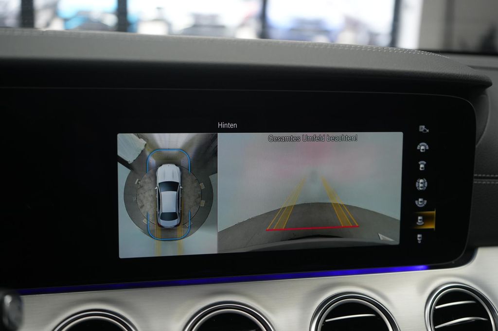 Mercedes-Benz E 300 2022