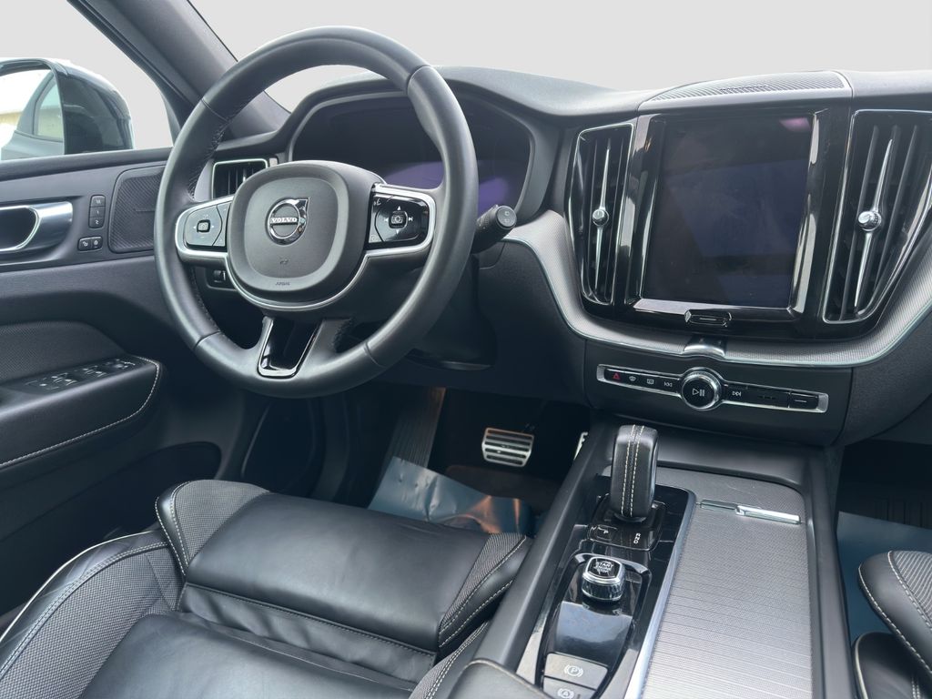Volvo XC60 2021