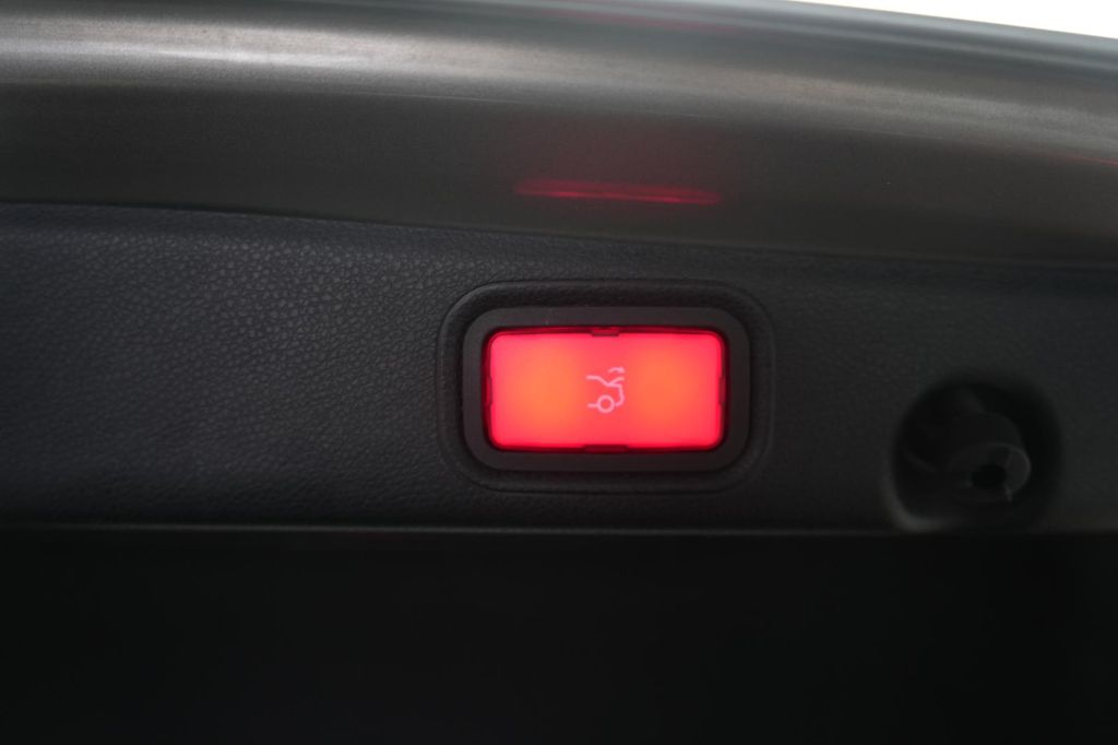 Mercedes-Benz E 300 2022