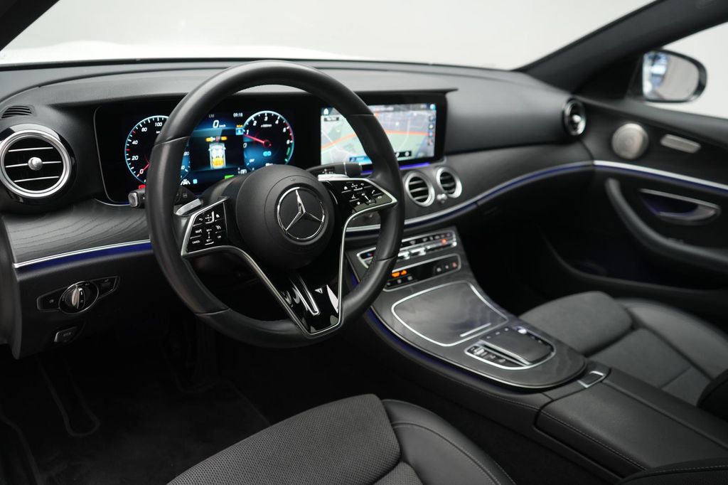Mercedes-Benz E 300 2022