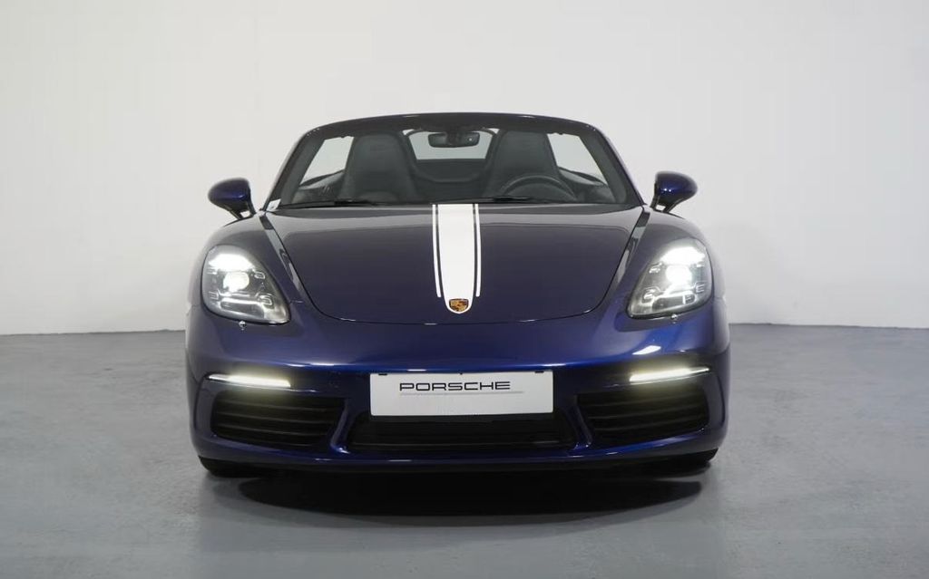 Porsche Boxster 2025