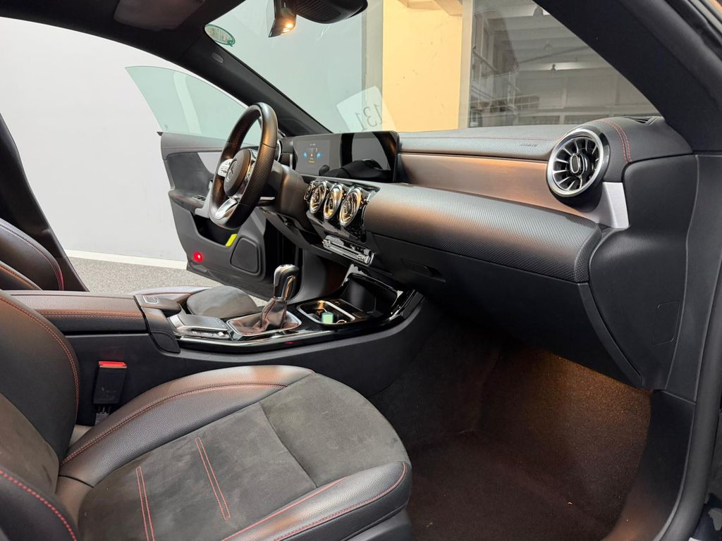 Mercedes-Benz CLA 180 2021