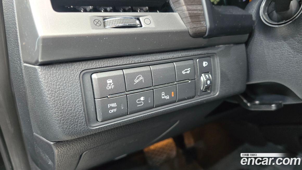 KG_Mobility_Ssangyong Rexton 2019