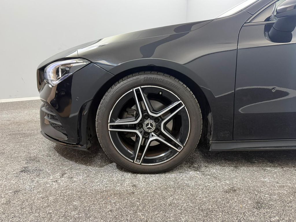 Mercedes-Benz CLA 180 2021