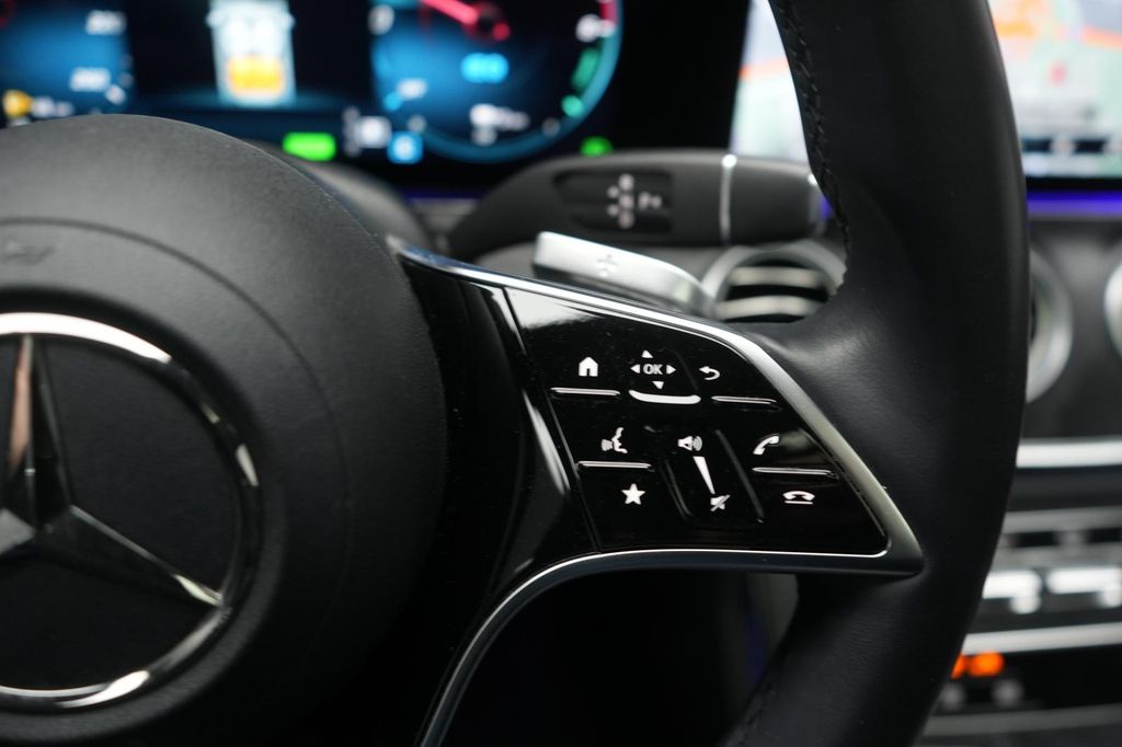 Mercedes-Benz E 300 2022