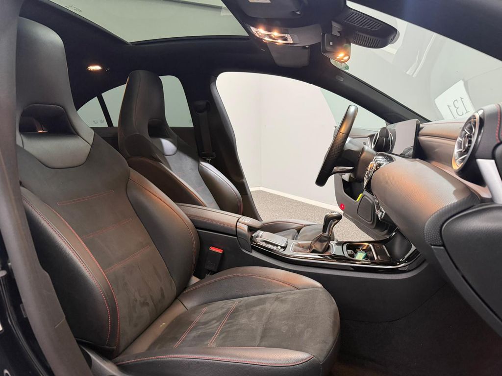 Mercedes-Benz CLA 180 2021