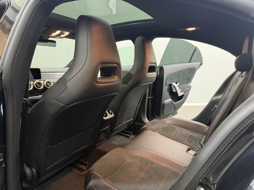 Mercedes-Benz CLA 180 2021