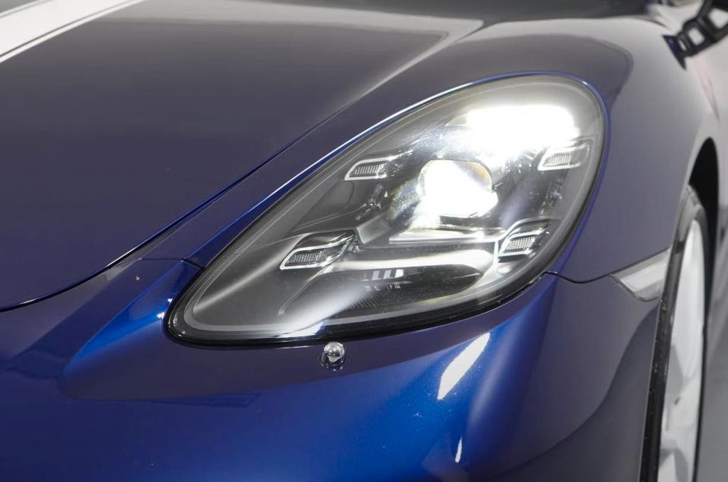 Porsche Boxster 2025