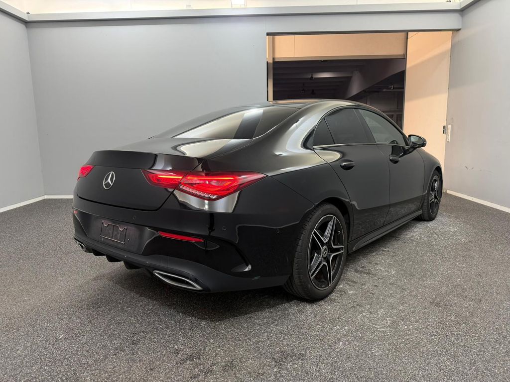 Mercedes-Benz CLA 180 2021