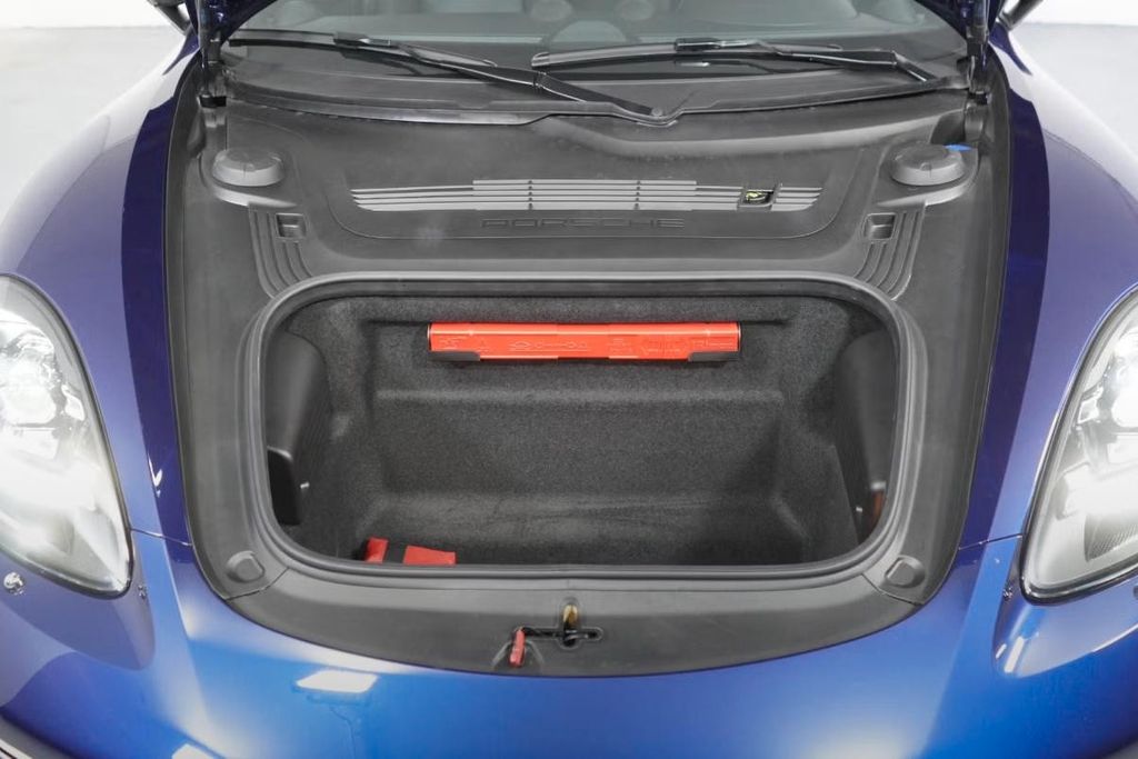 Porsche Boxster 2025