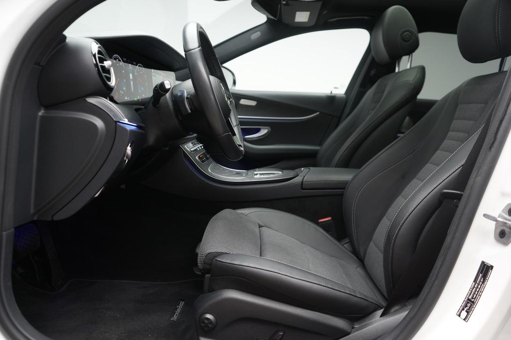 Mercedes-Benz E 300 2022