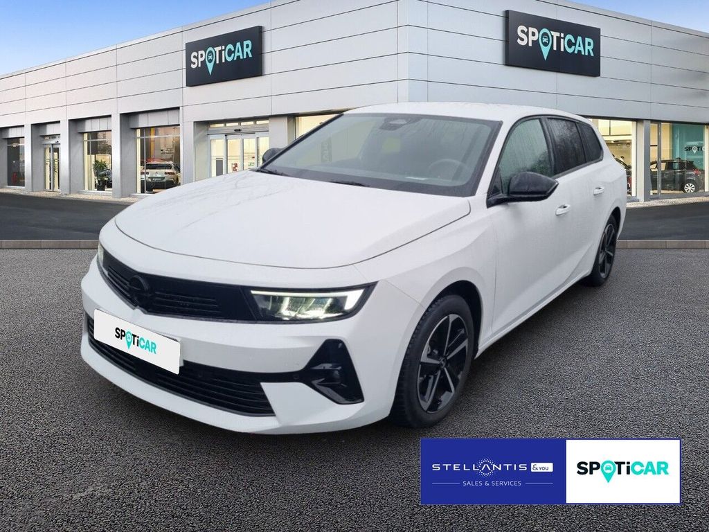 Opel Astra 2024