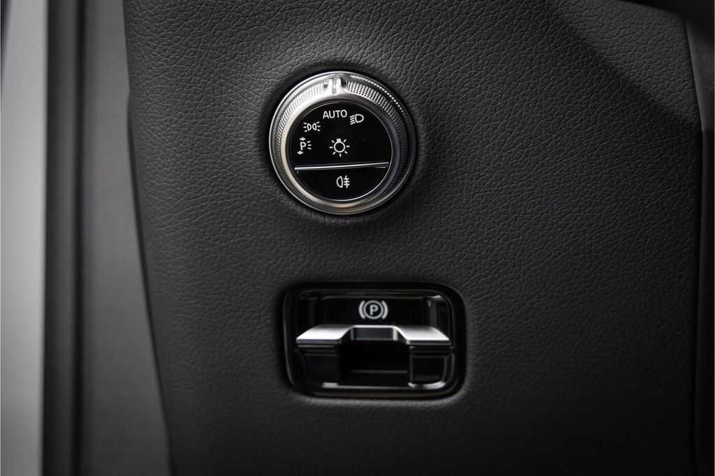 Mercedes-Benz GLC 300 2026