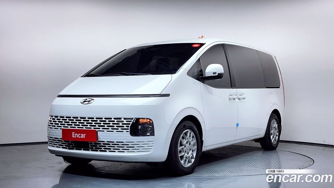 Hyundai Staria 2023