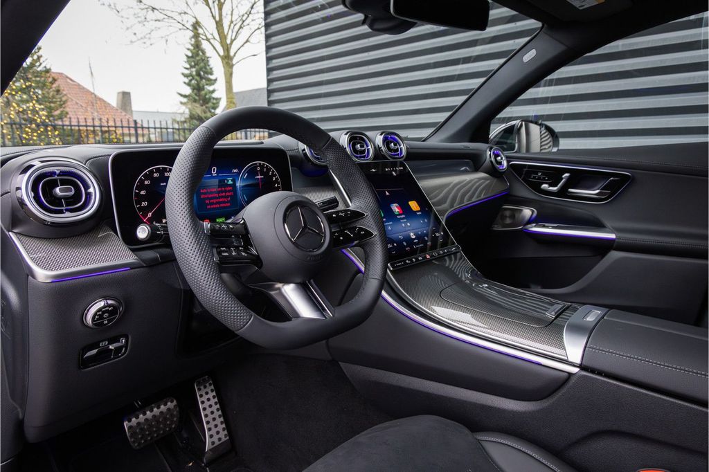 Mercedes-Benz GLC 300 2026