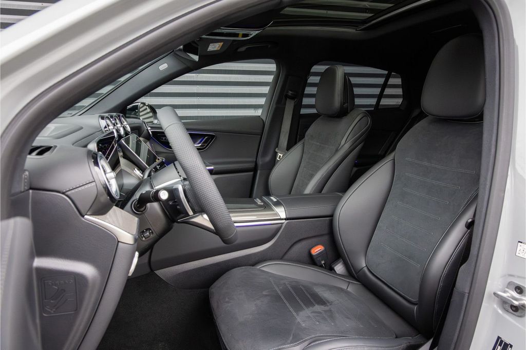 Mercedes-Benz GLC 300 2026