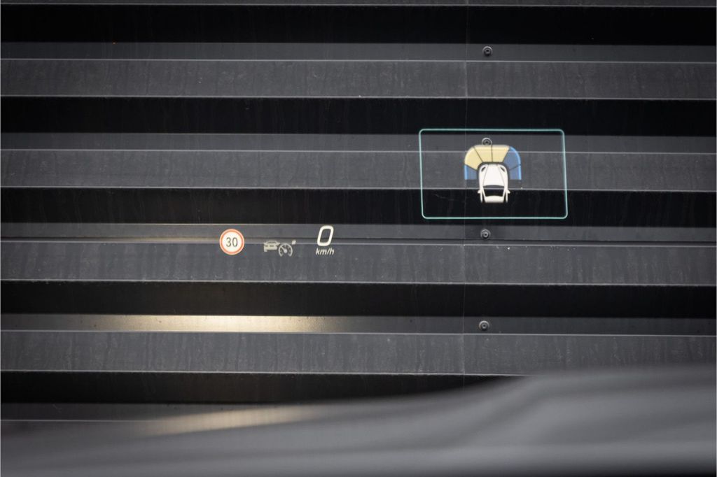 Mercedes-Benz GLC 300 2026