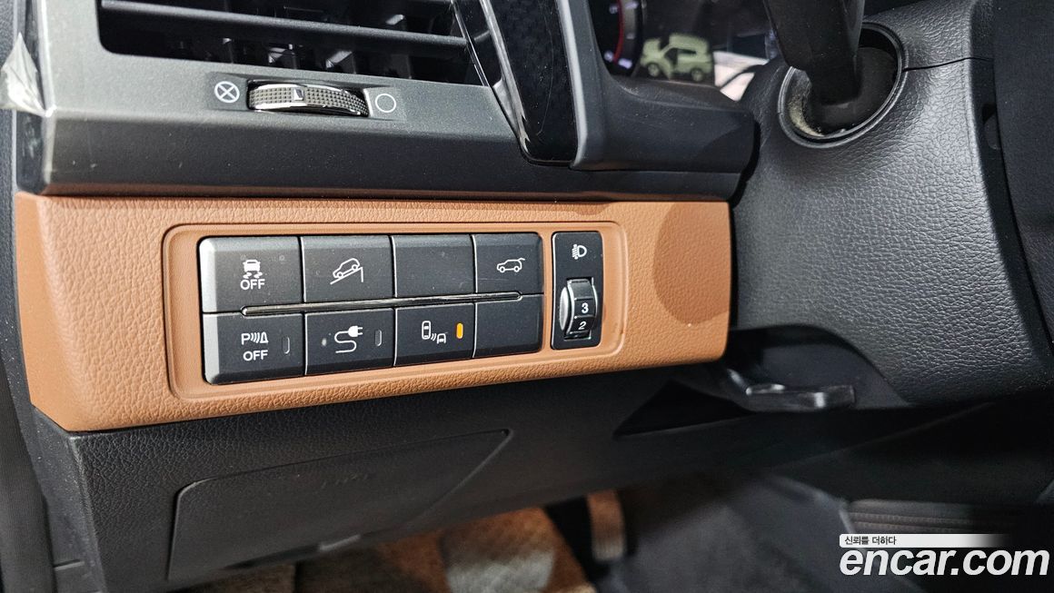 KG_Mobility_Ssangyong Rexton 2020