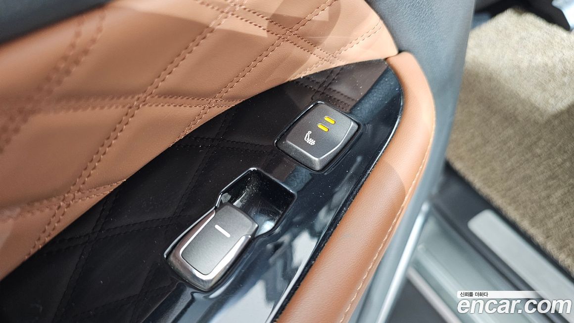 KG_Mobility_Ssangyong Rexton 2020