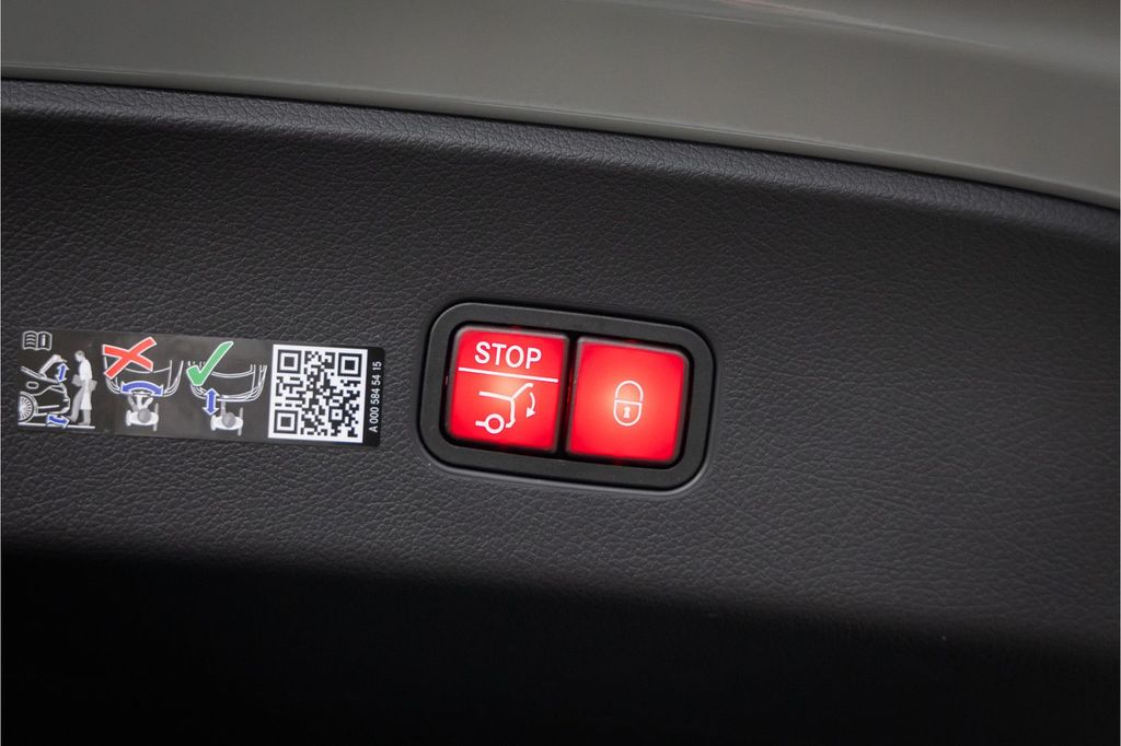 Mercedes-Benz GLC 300 2026