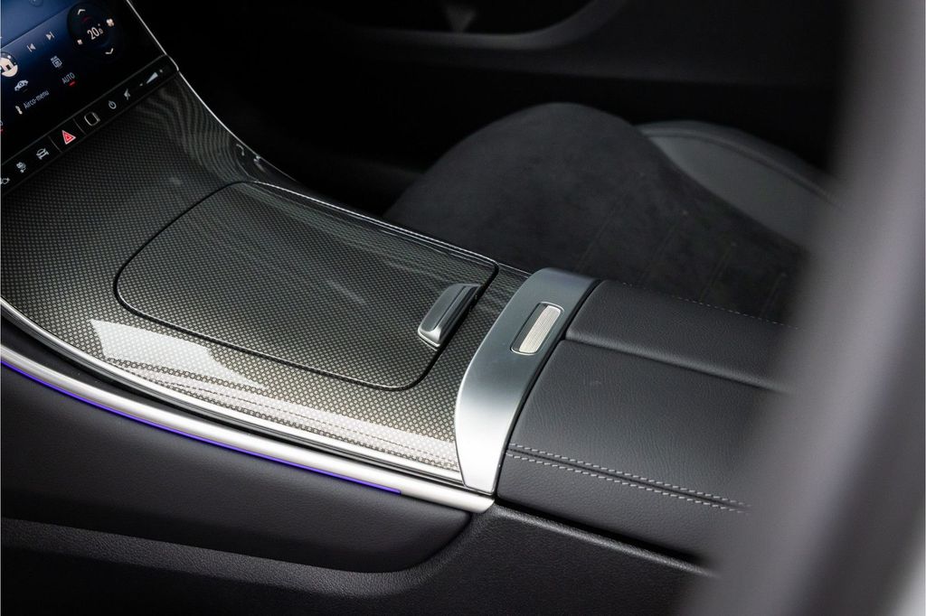 Mercedes-Benz GLC 300 2026