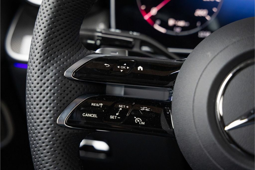 Mercedes-Benz GLC 300 2026