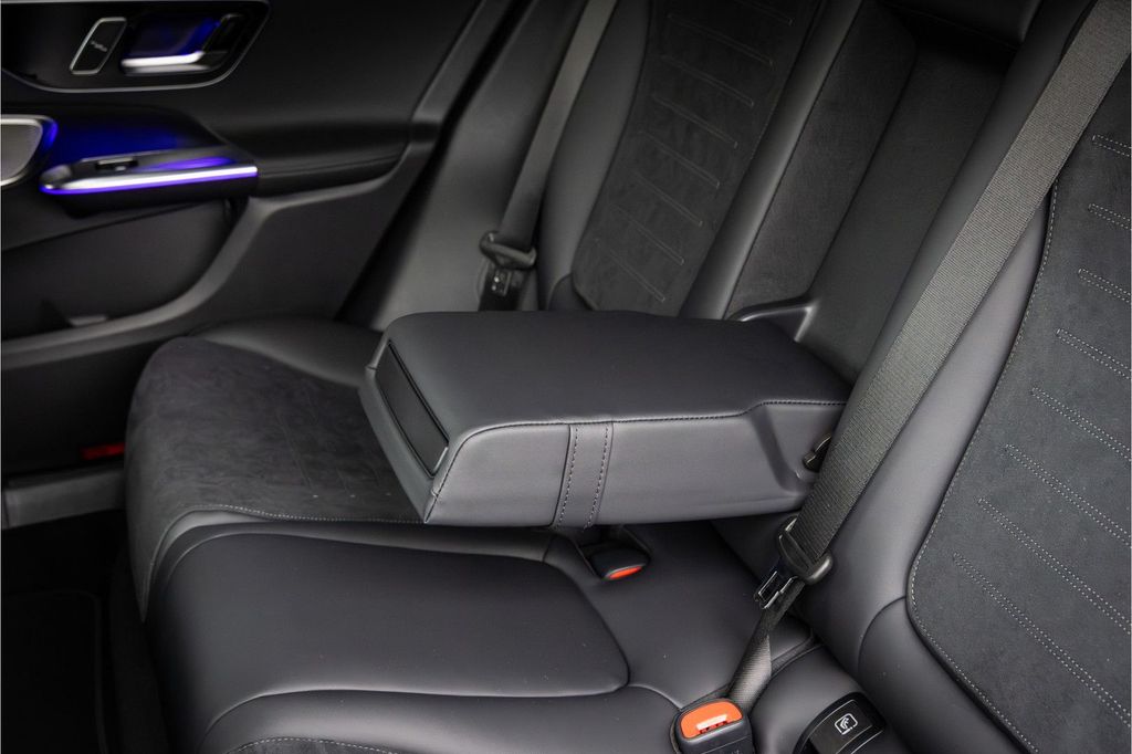 Mercedes-Benz GLC 300 2026